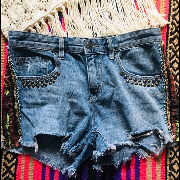 BDG Tribal Beaded Studded Destroyed Cut-Off Shorts - Picture 2 of 8